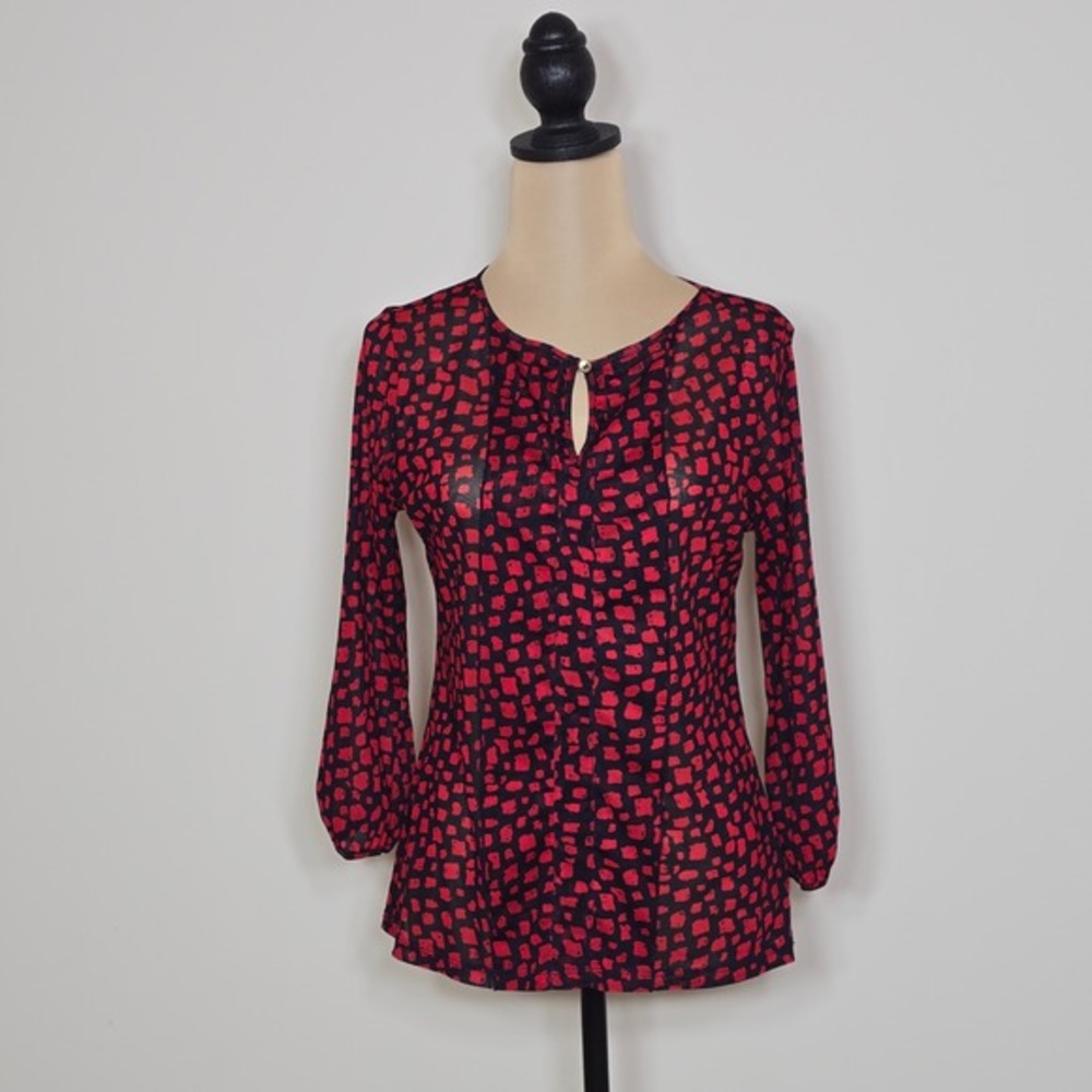 The Limited Red‎ Navy Blue Abstract Print Mesh Keyhole Top Size S